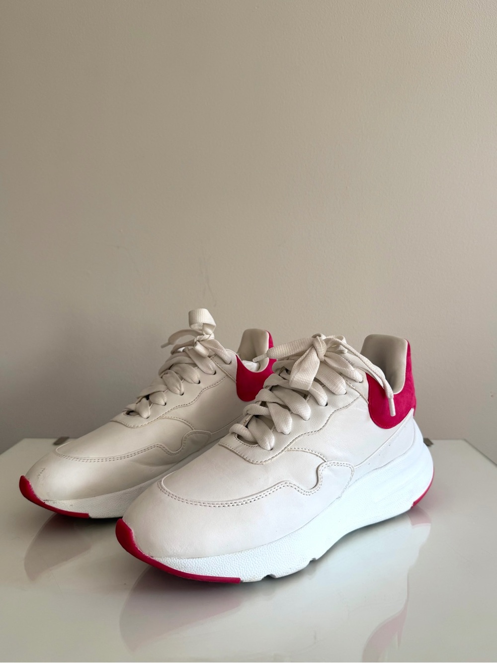 Alexander McQueen Oversized Runner White Pink Sneakers EU 39
